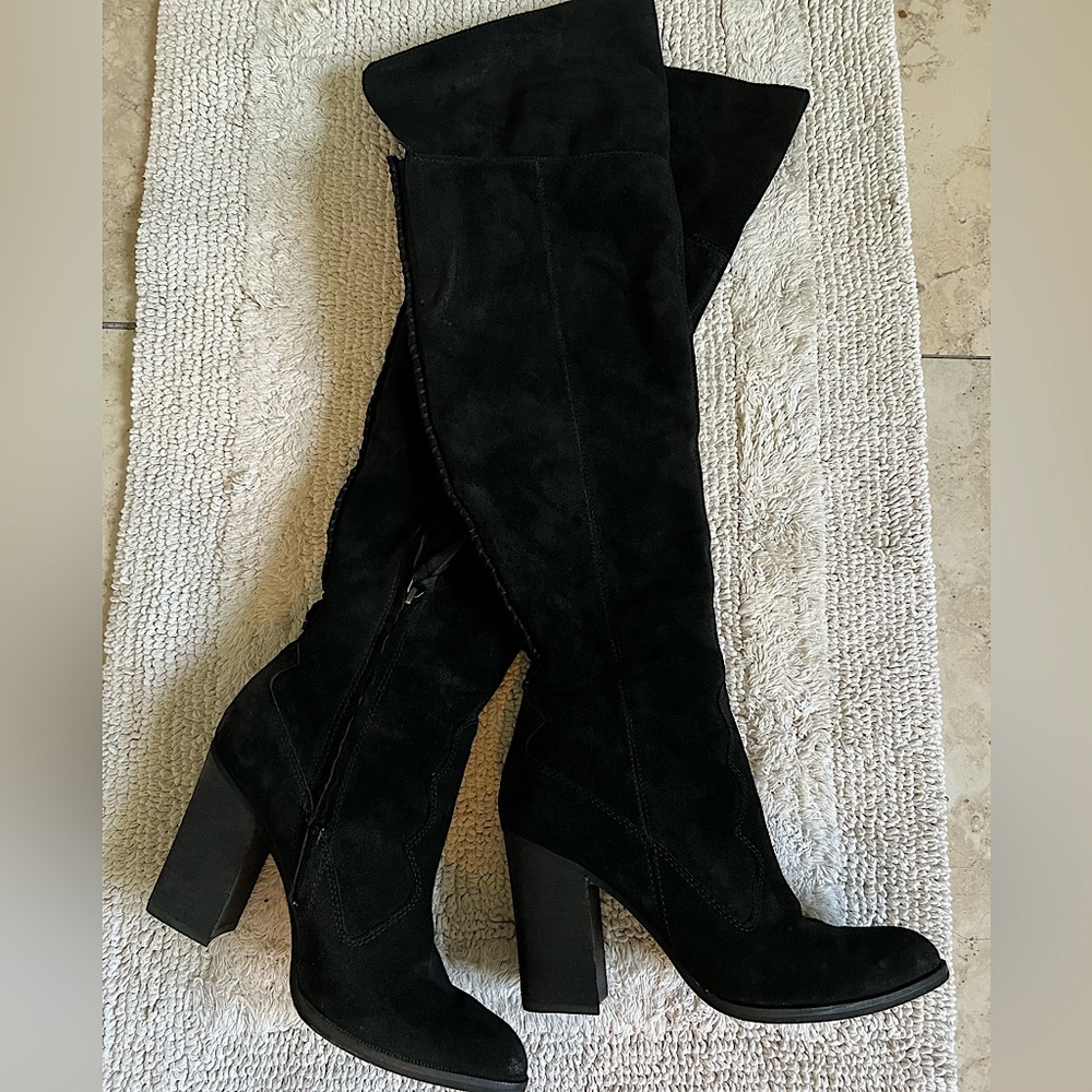 Dolce Vita Suede Western knee high Boots Over The Knee 8M - 3.5” stacked heel
